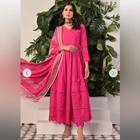 Ansab Jahangir Scented Dream Hot Pink Angarkha 3 Piece Pakistani Shalwar Kameez - Picture 3 of 7